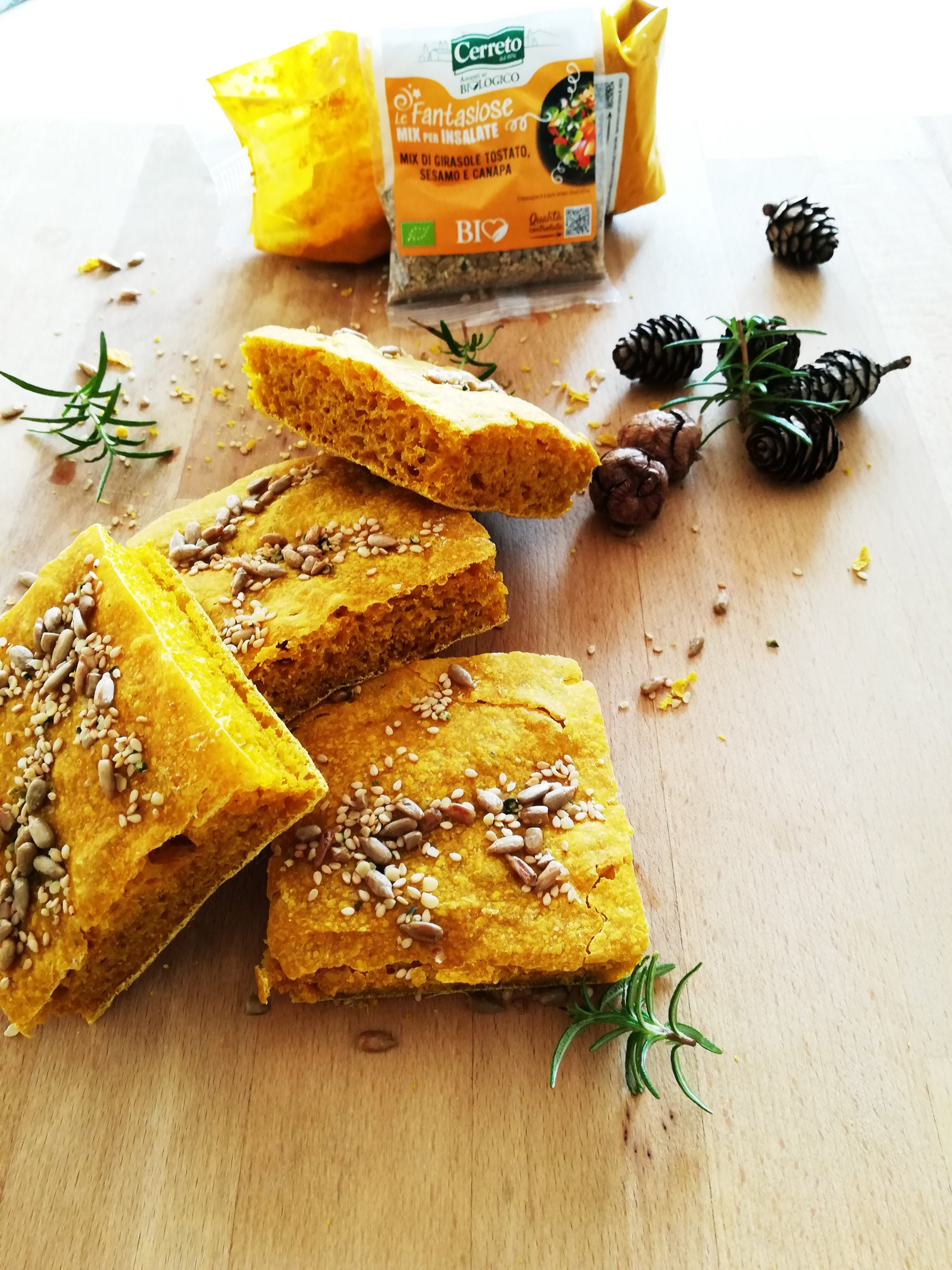 Focaccia alla curcuma