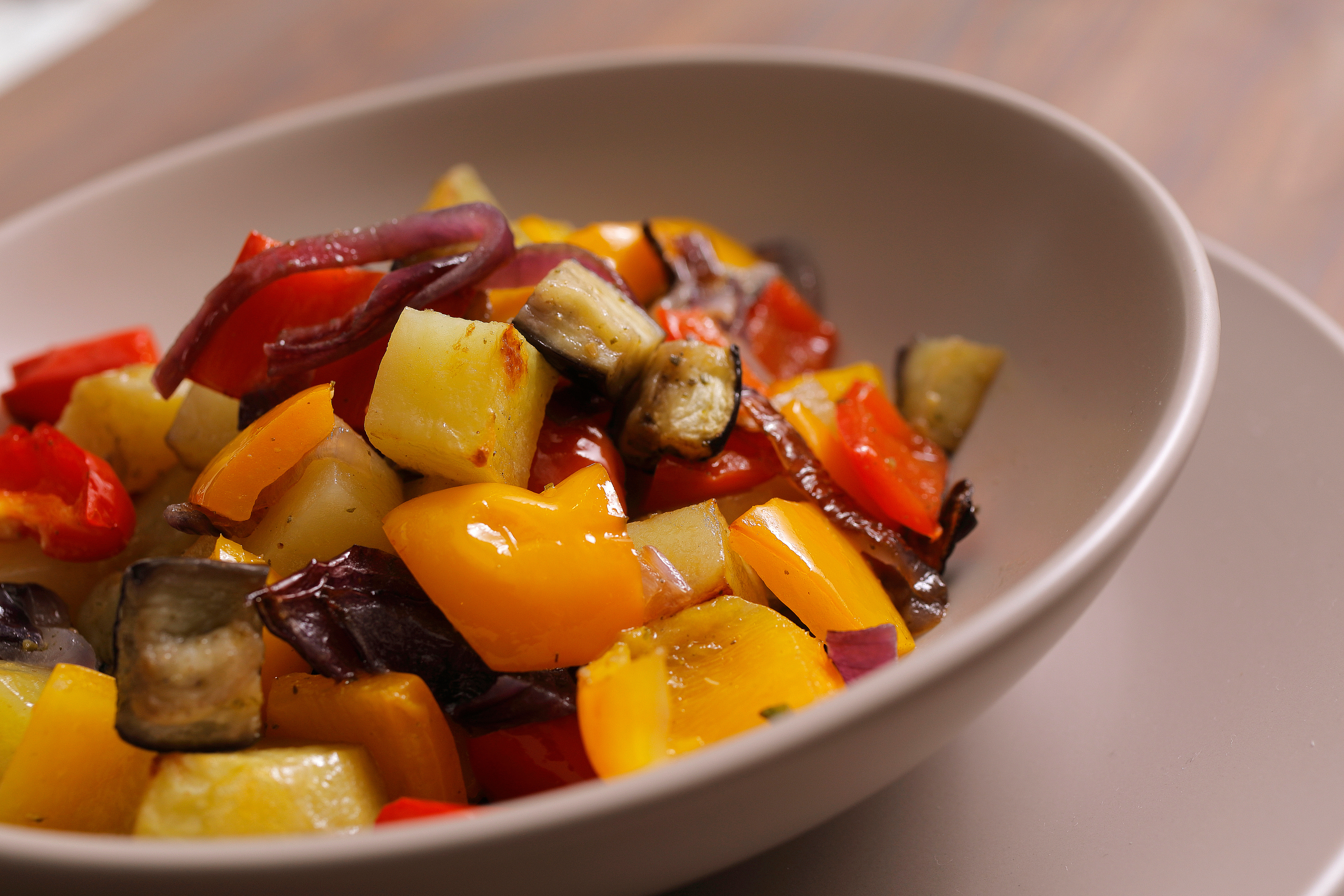 Ratatouille aromatica leggera con semi di finocchio